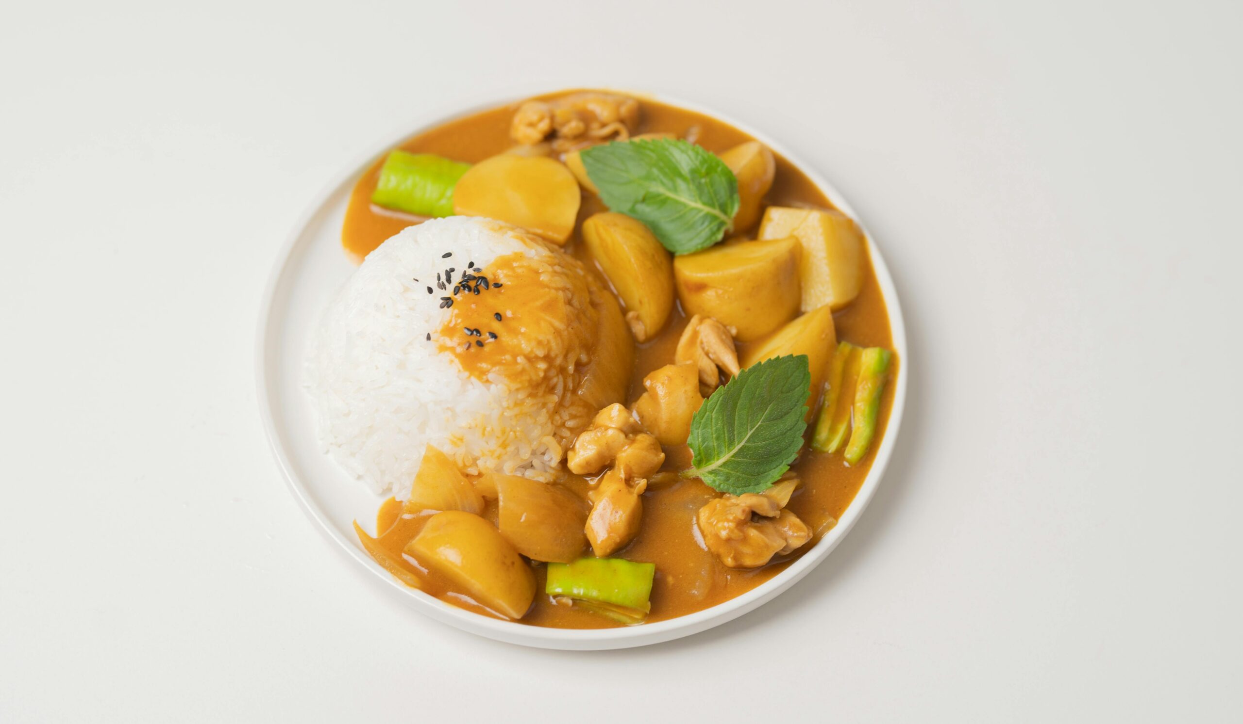 Ein schnelles Gemüse-Curry mit Süßkartoffeln und Erdnussbutter