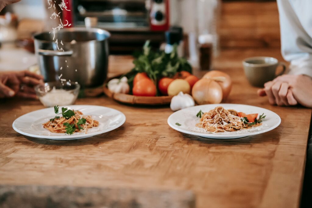 Pasta Primavera mit frischem Frühlingsgemüse