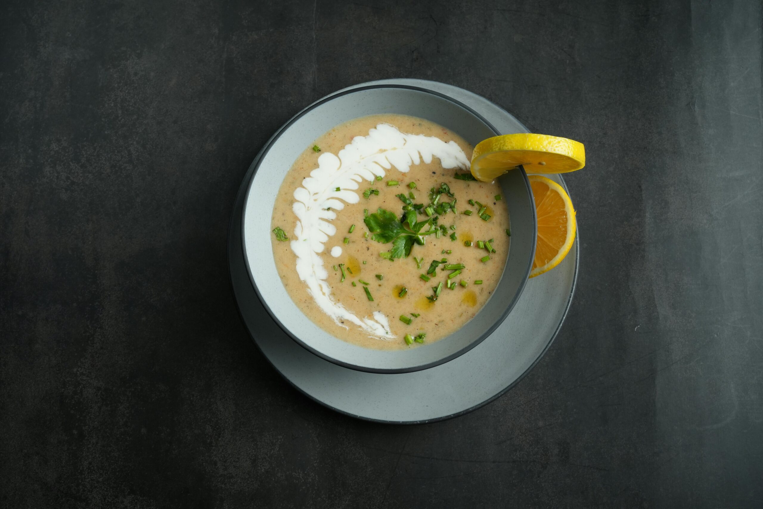 Blumenkohlcremesuppe mit einem Schuss Trüffelöl