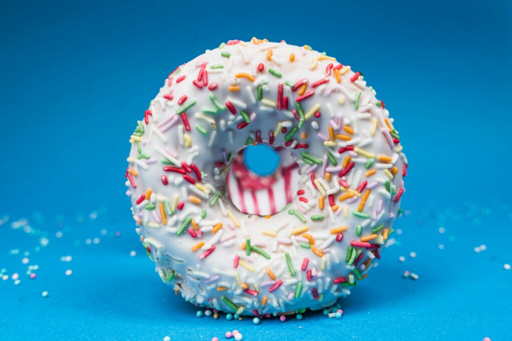 Wie backt man einfache Amerikaner mit Zuckerglasur?