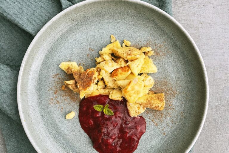 Wie bleibt ein klassischer Kaiserschmarrn locker und fluffig