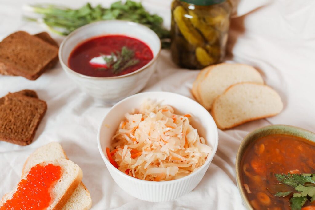 Wie brät man Sauerkraut in der Pfanne, ohne dass es verbrennt
