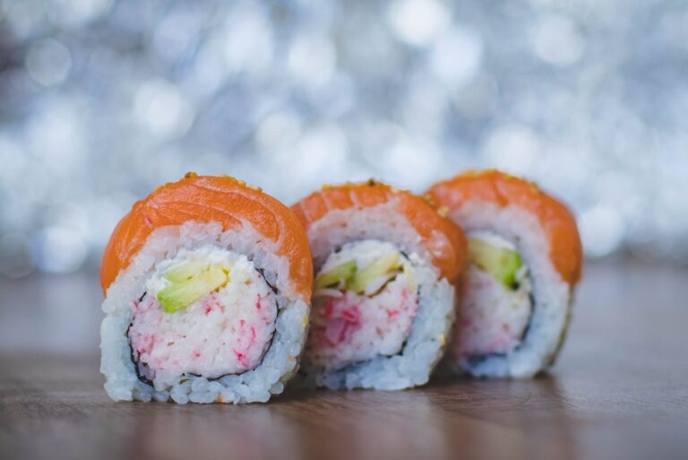 Wie bereitet man Sushi-Reis zu, damit er die richtige Konsistenz bekommt