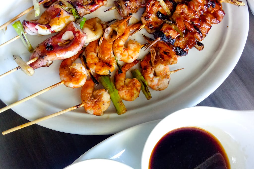 Welche Marinade macht Schweinerippchen besonders saftig und würzig