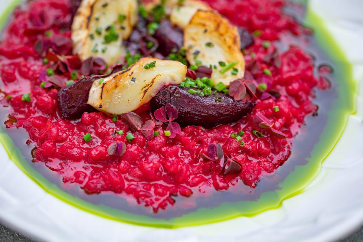 Wie kocht man eine wuerzige Rote Bete Suppe mit Ingwer